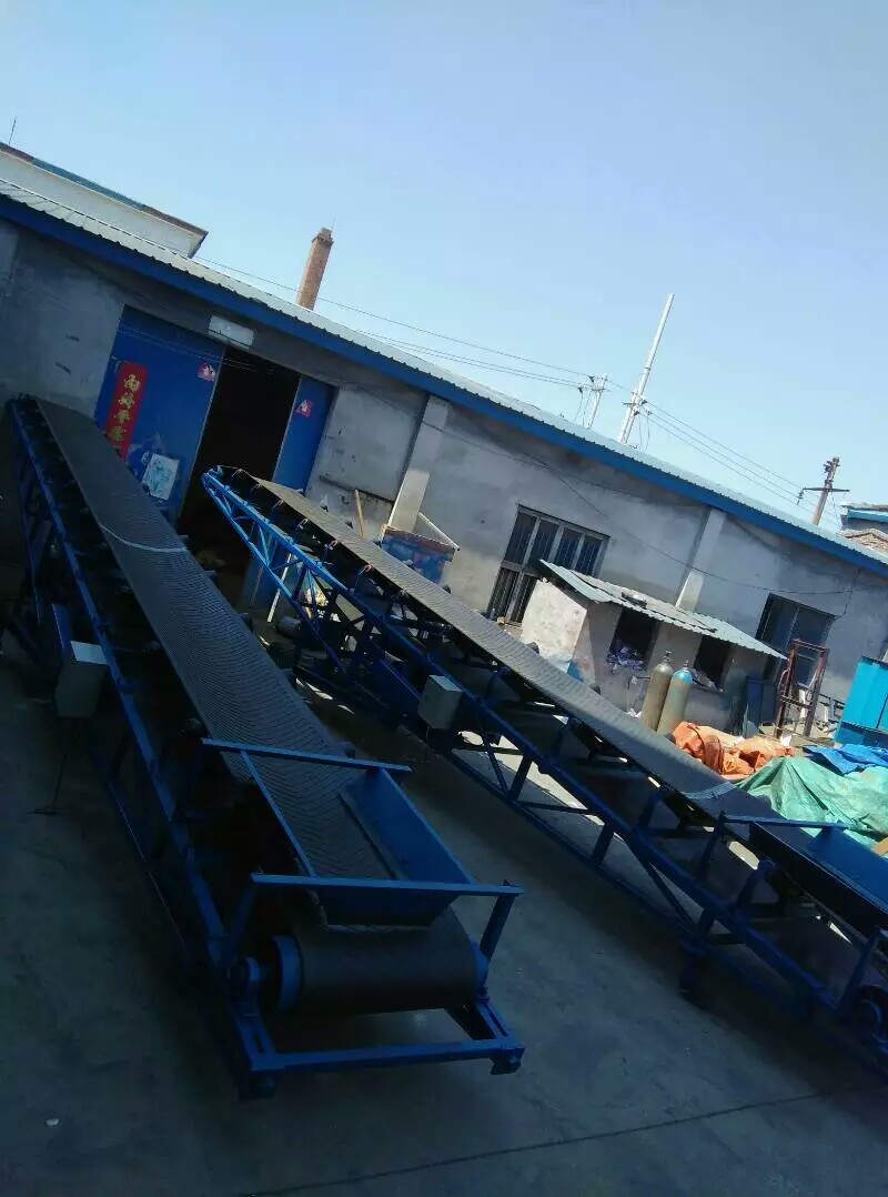 皮帶輸送機(jī)的皮帶有幾種? 皮帶輸送機(jī)的皮帶有幾種?